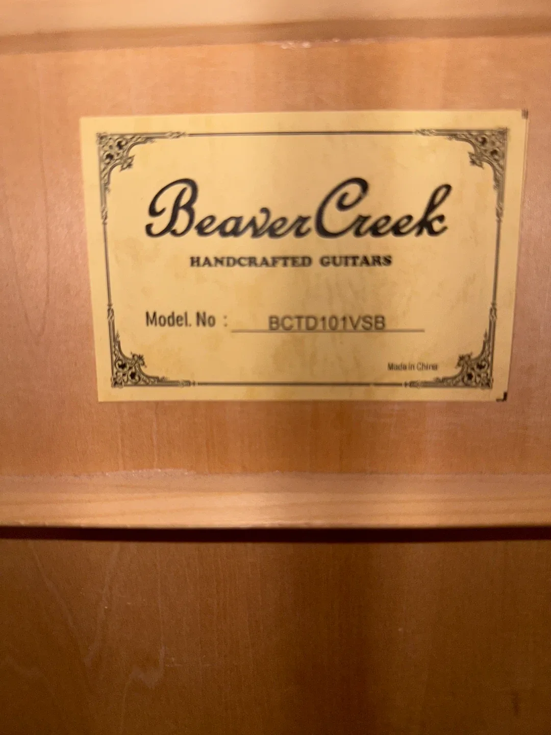 Beaver Creek BCTD101VSB Acoustic Guitar image indicator(2)