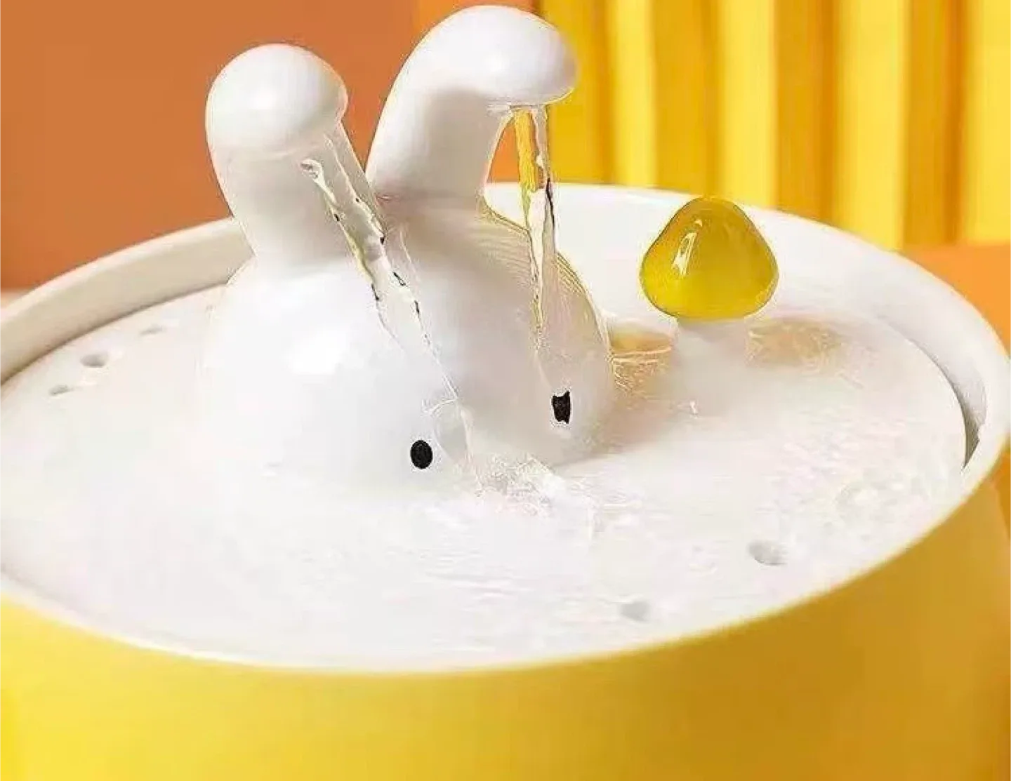 Yellow Ceramic Pet Water Fountain image indicator(4)