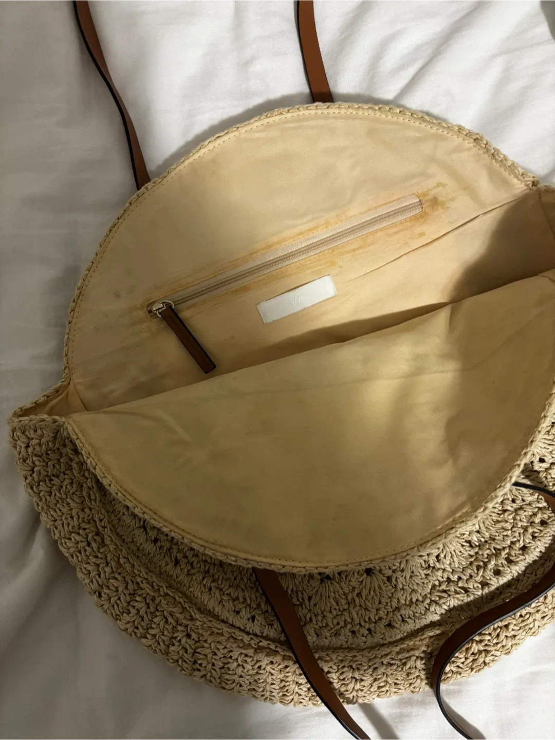 H&M Straw Circle Tote Bag image indicator(2)