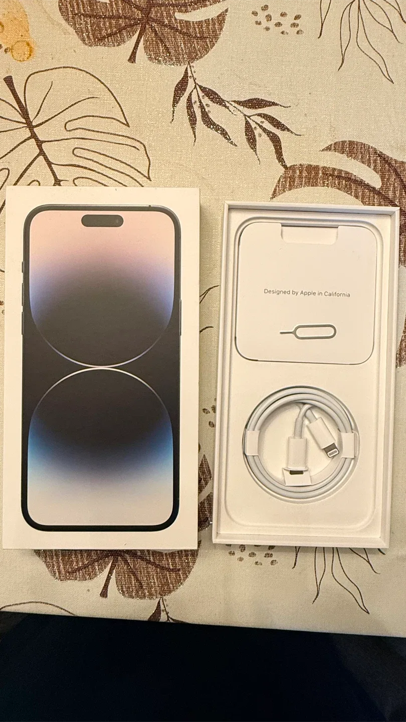 Apple iPhone 14 Pro Max image indicator(9)