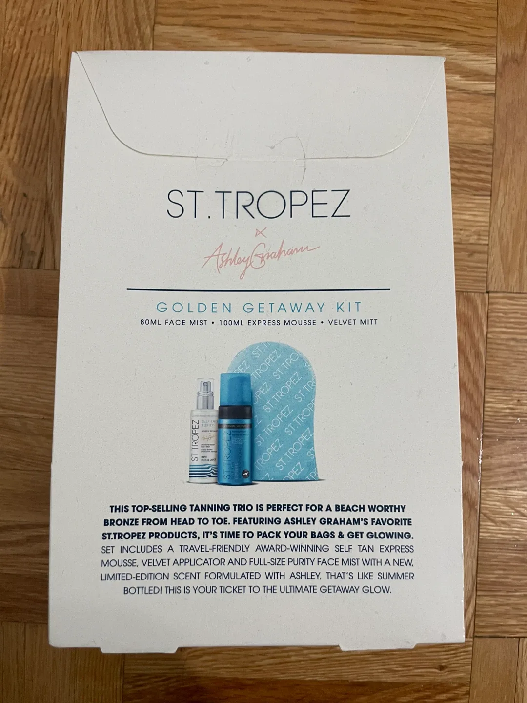 St. Tropez x Ashley Graham Golden Getaway Kit image indicator(2)