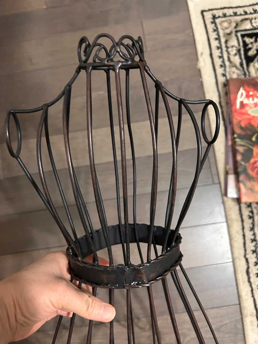 Decorative Metal Dress Form Mannequin image indicator(2)