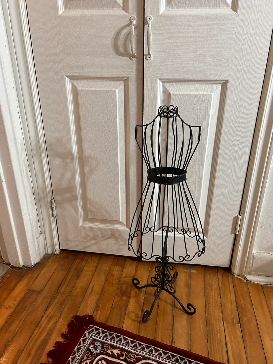 Decorative Metal Dress Form Mannequin image indicator(6)