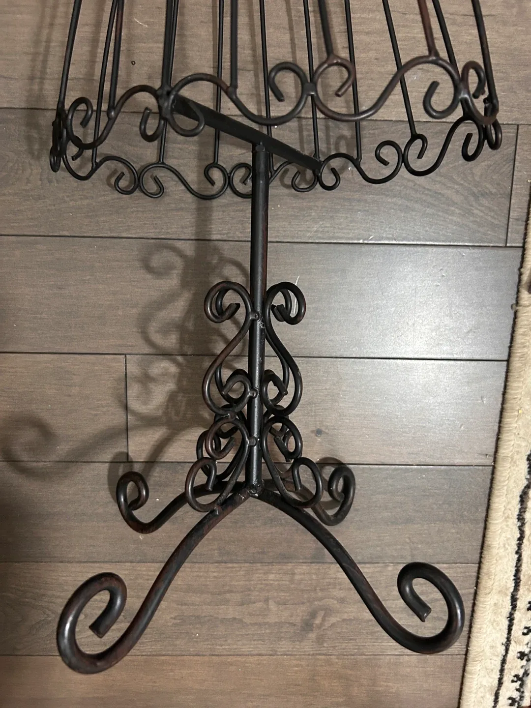 Decorative Metal Dress Form Mannequin image indicator(3)