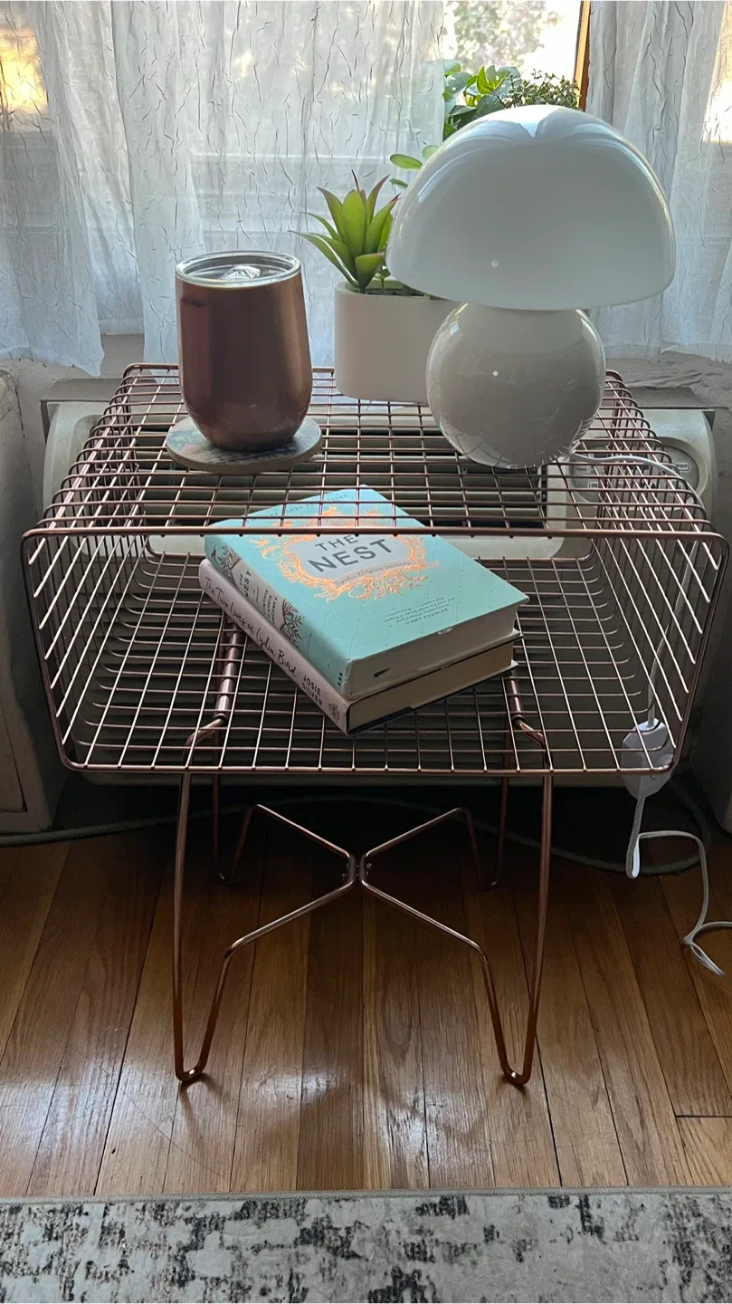 🥕mDesign Rose Gold Metal Accent Table/Night Stand image indicator(5)