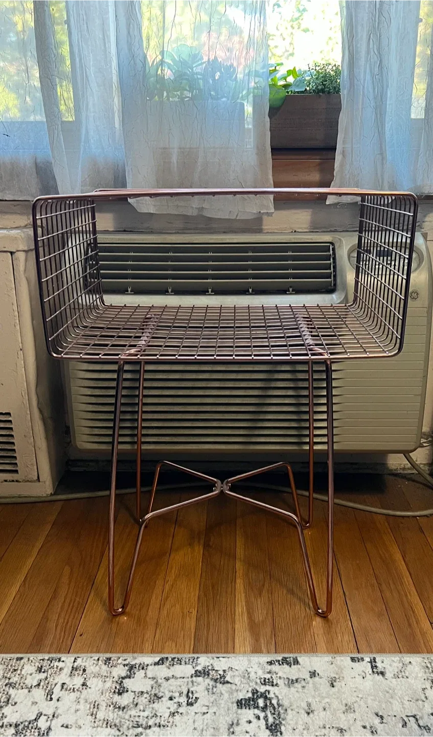 🥕mDesign Rose Gold Metal Accent Table/Night Stand image indicator(8)