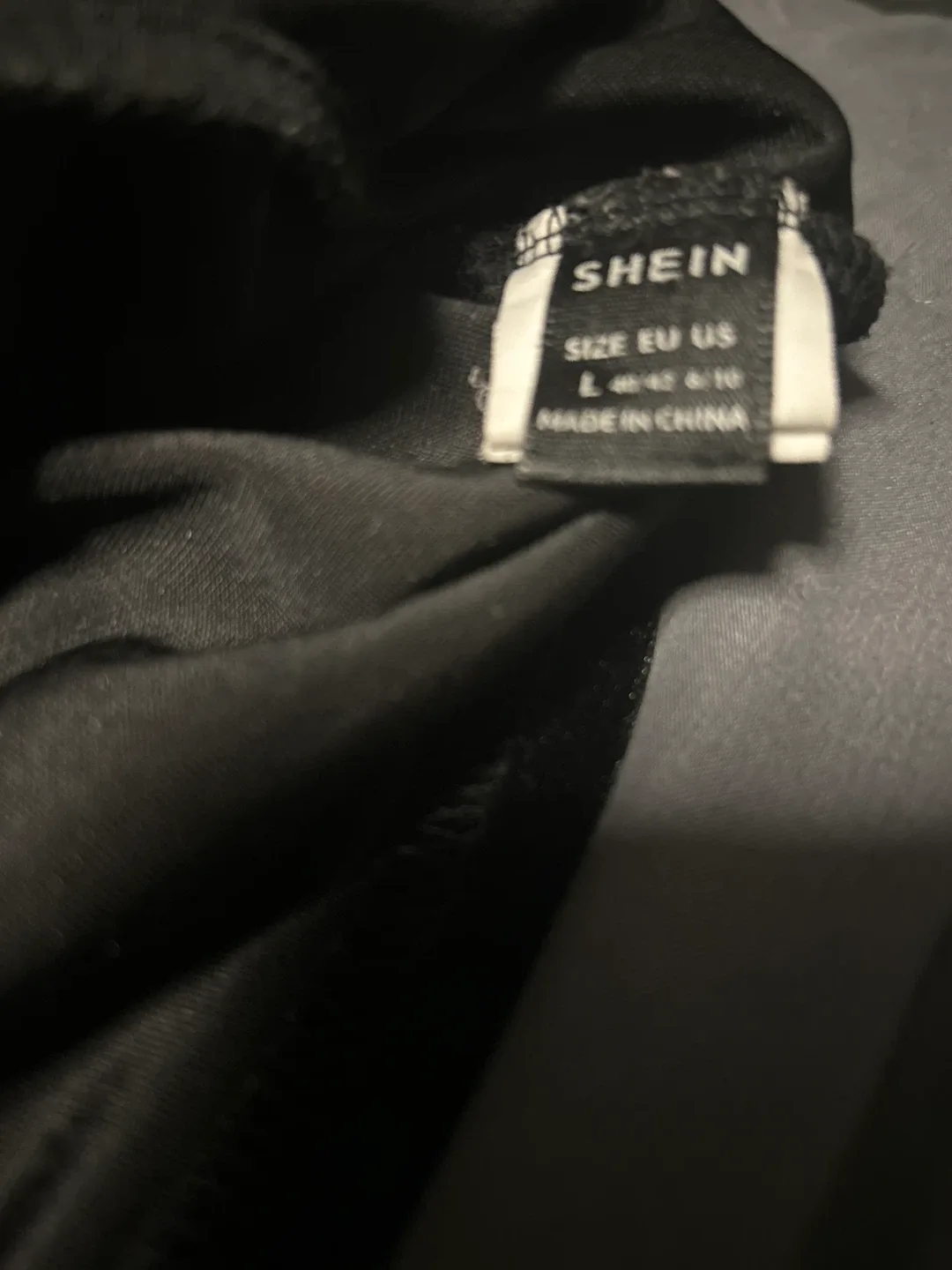 SHEIN Black Lace Trim Velvet Cami Top - Size L image indicator(2)