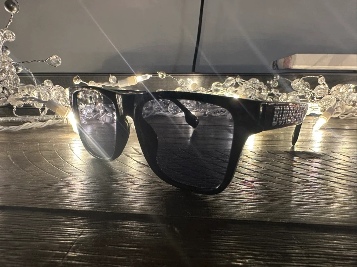 Burberry Sunglasses image indicator(3)