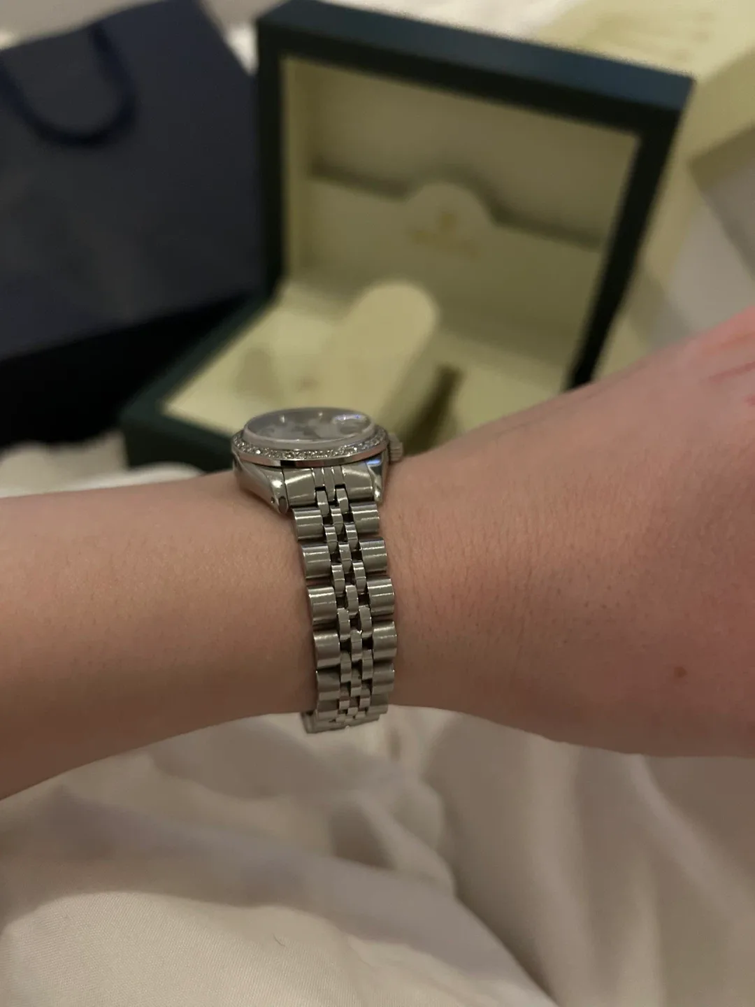 Rolex Oyster Perpetual Datejust Ladies Watch image indicator(8)