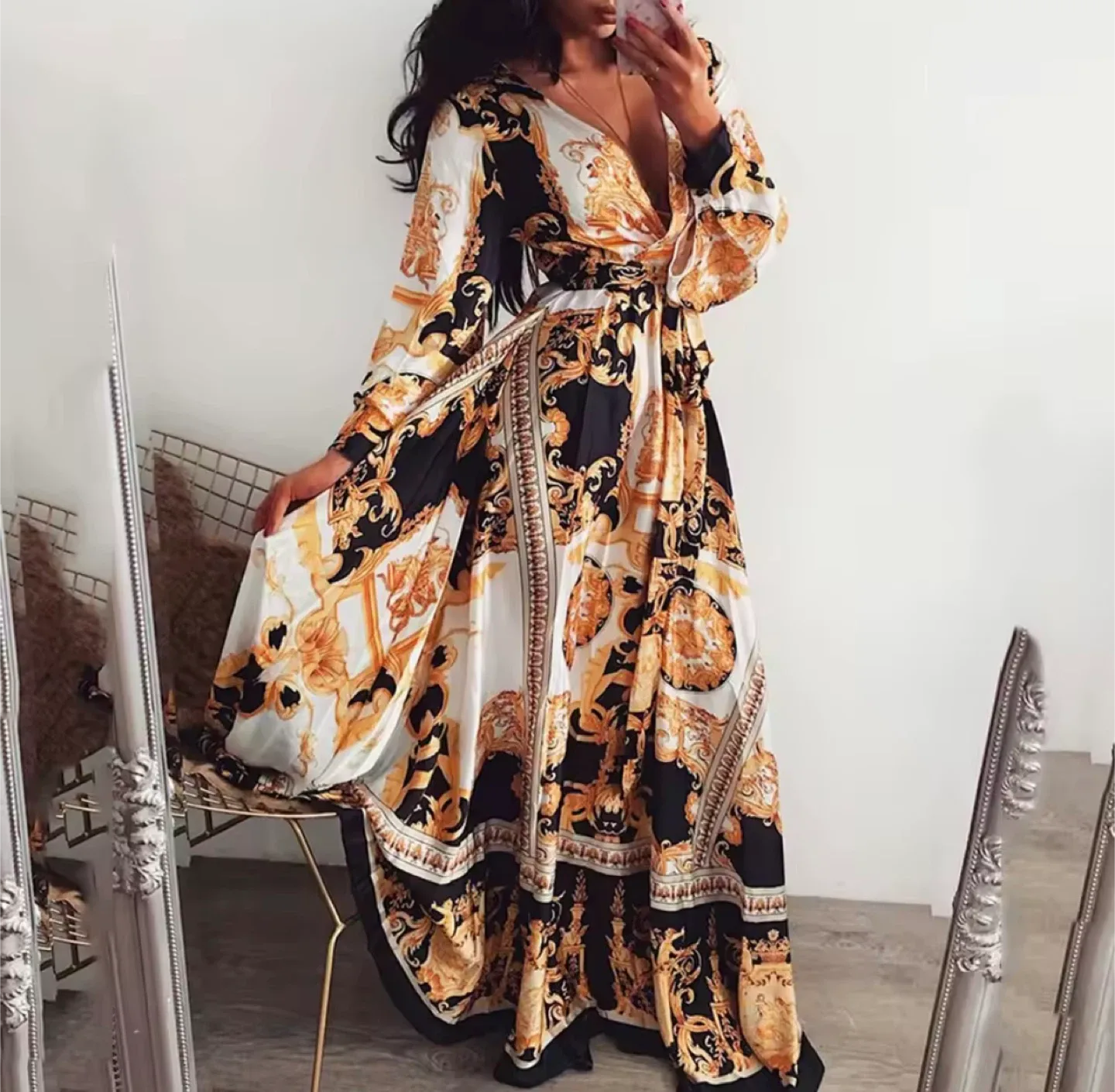 Beautiful Women's Dresses Brand New on sale Now image indicator(3)