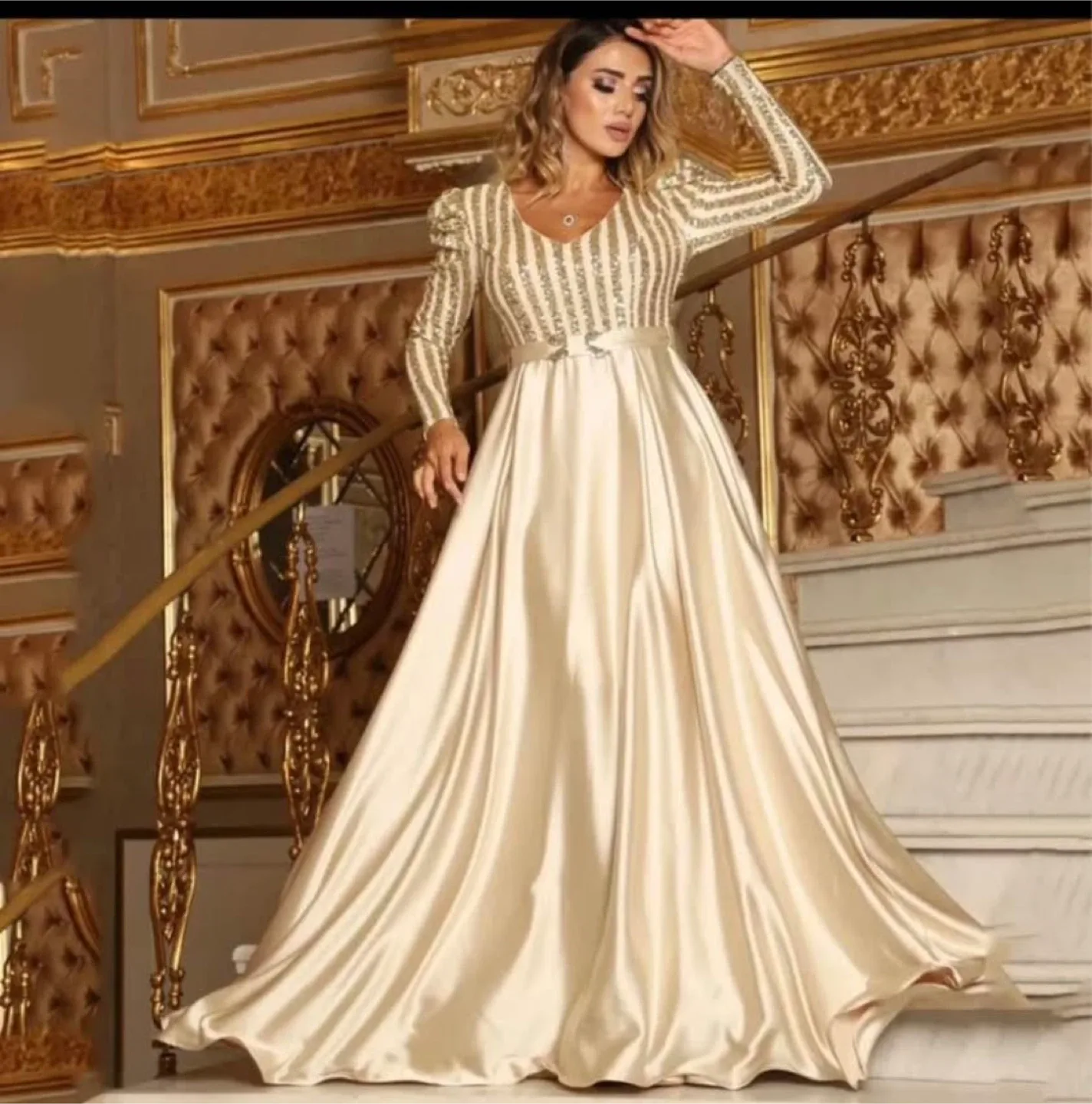 Beautiful Women's Dresses Brand New on sale Now image indicator(4)