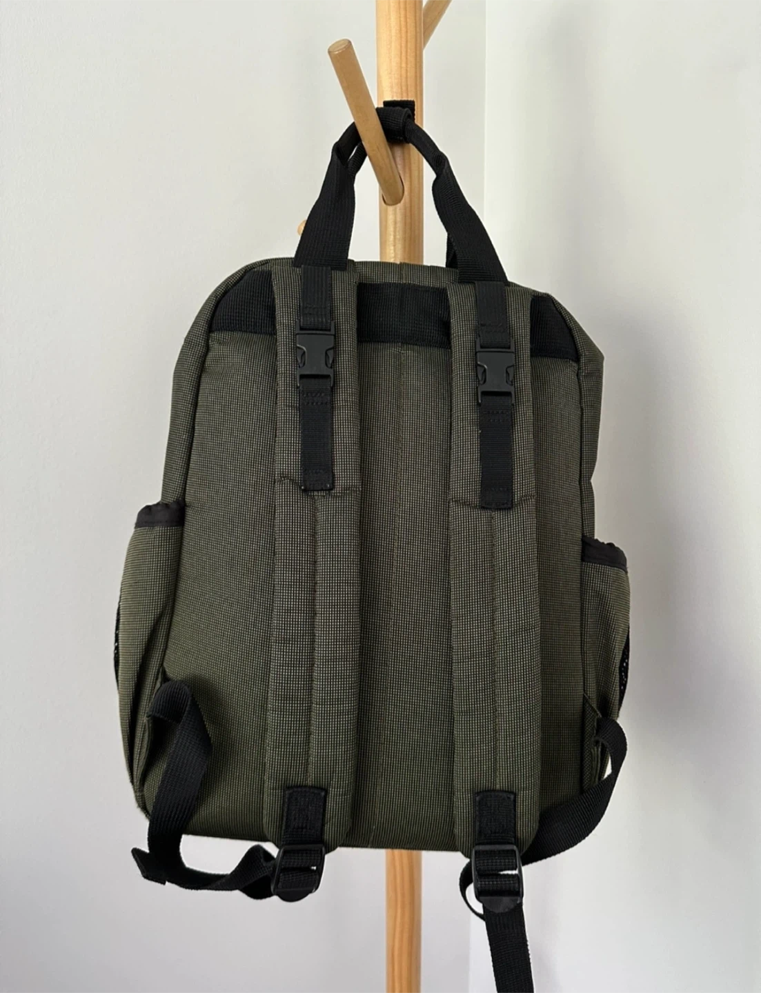 🥕 Olive Green Diaper Backpack - photo 2