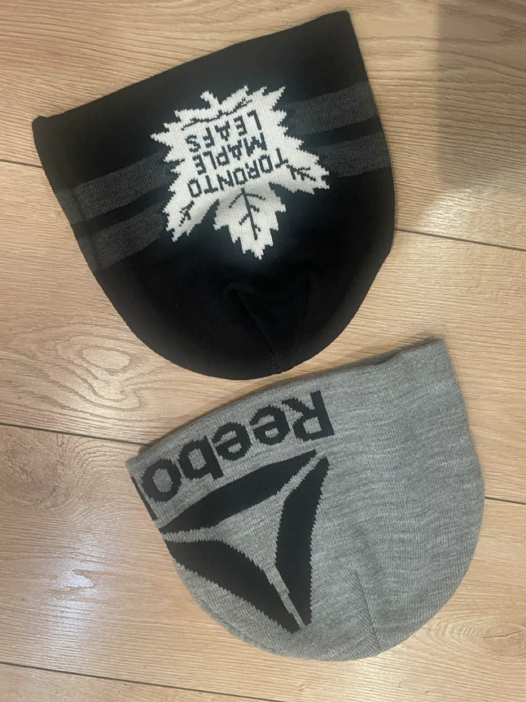 Reebok & Toronto Maple Leafs 2 for $18 image indicator(2)