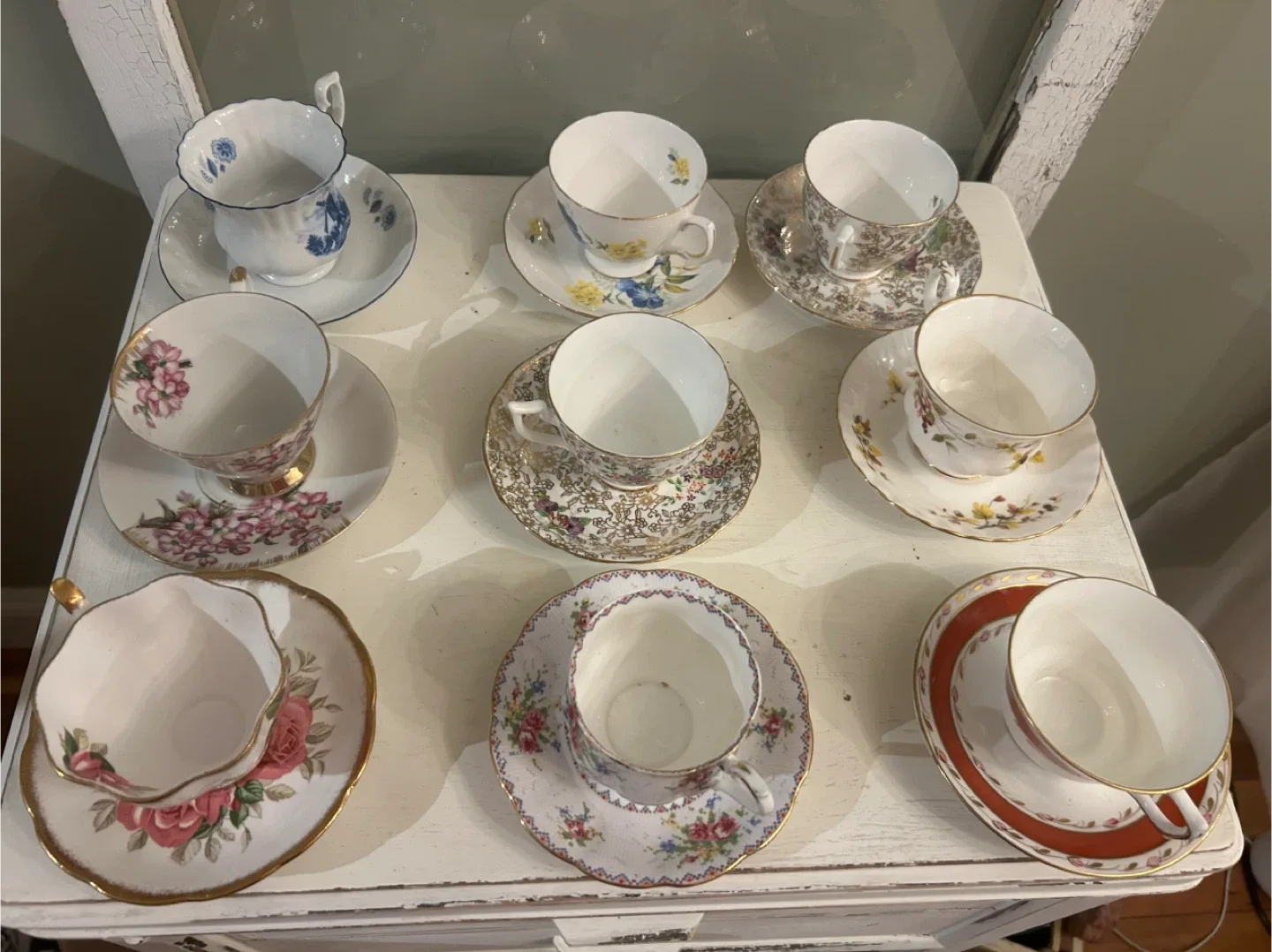 Vintage Tea Cup and Saucer Set image indicator(9)