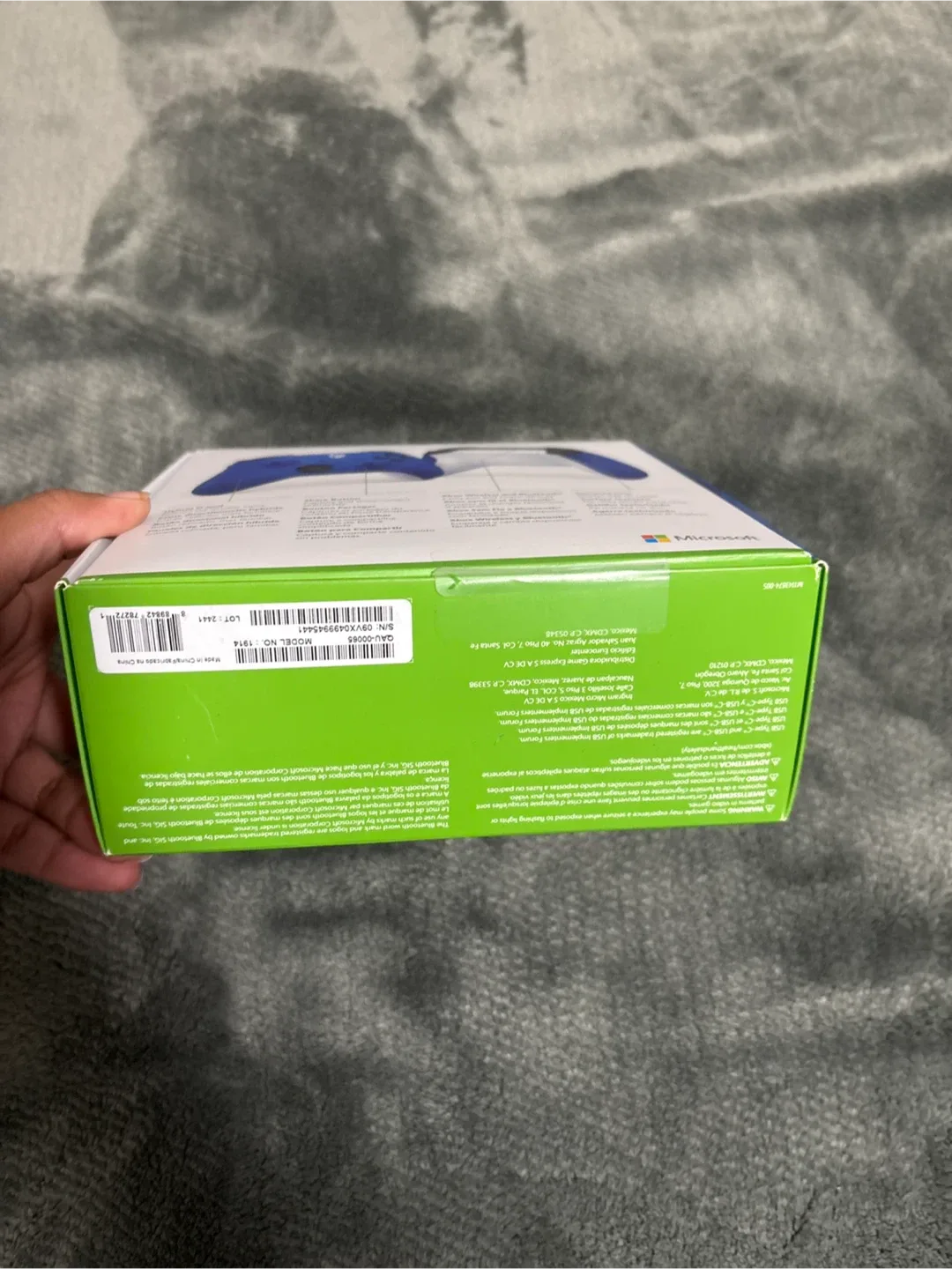 New Xbox Wireless Controller - Shock Blue image indicator(3)