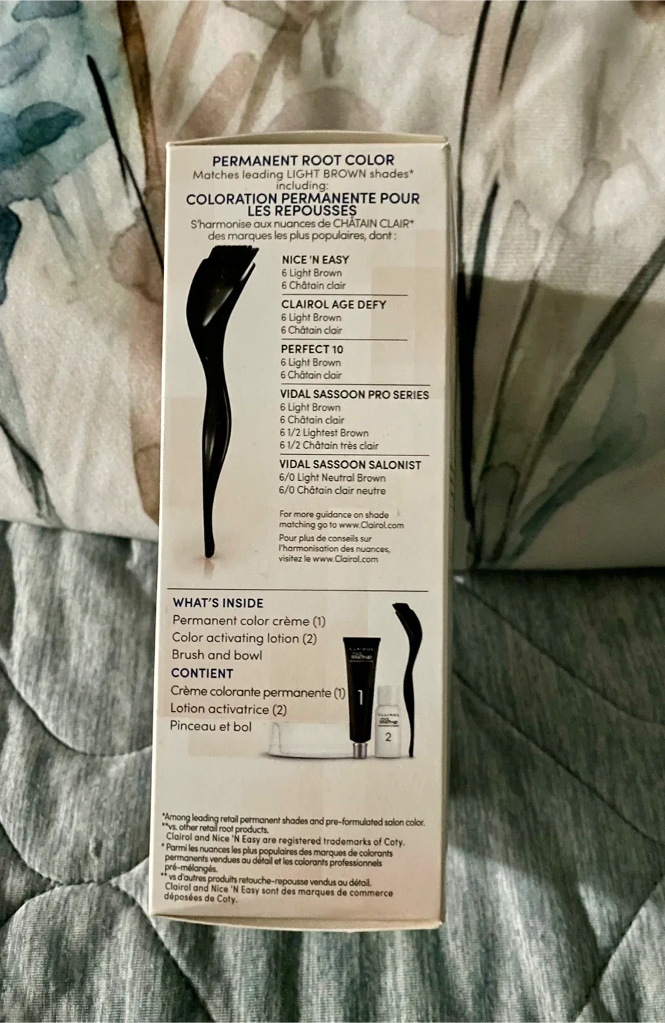 🥕 Clairol Root Touch-Up 6 Light Brown Permanent Creme image indicator(3)