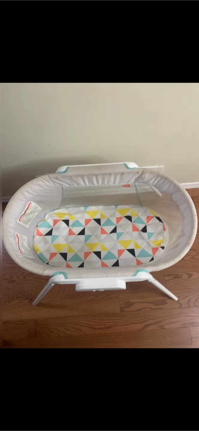 Baby Sleep Bassinet Bed - Portable image indicator(4)
