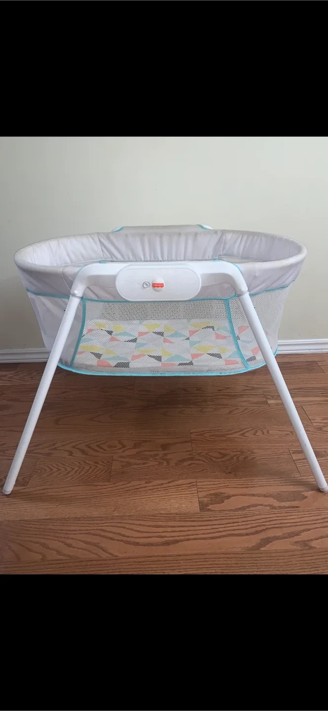 Baby Sleeping Bed Bassinet image indicator(2)