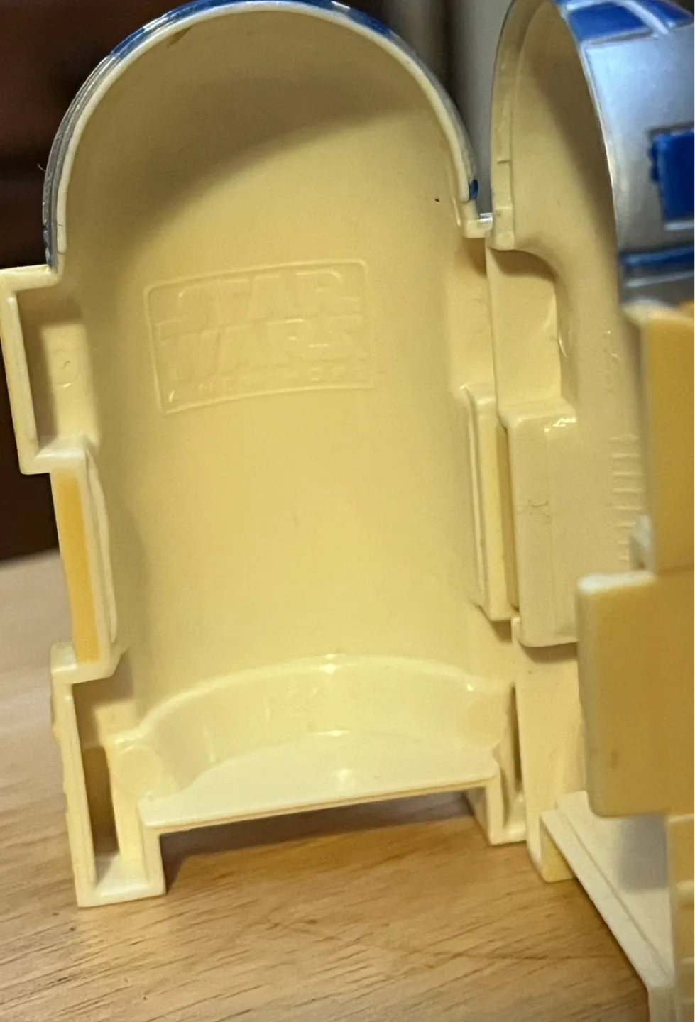 🥕Star Wars R2-D2 & Leia Hologram Taco Bell toy image indicator(6)