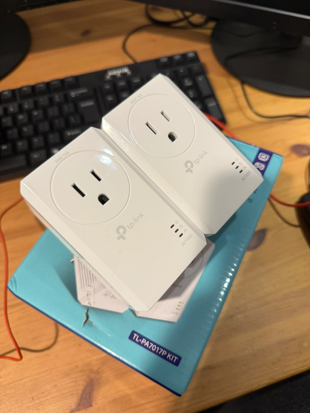 TP-Link AV1000 Powerline Starter Kit - photo 5