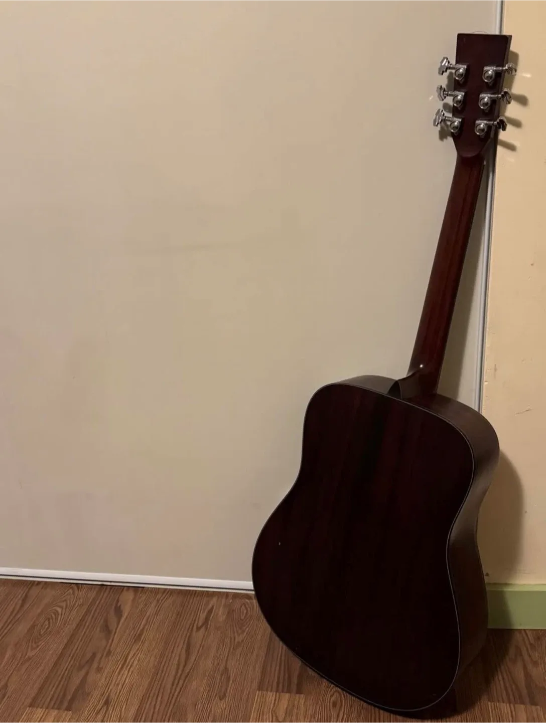 Tanglewood Acoustic Guitar image indicator(4)