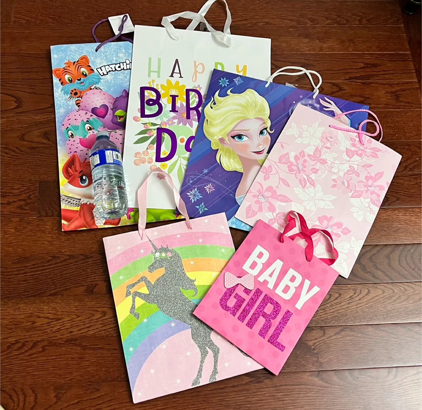 5 gift bags - assorted image indicator(2)