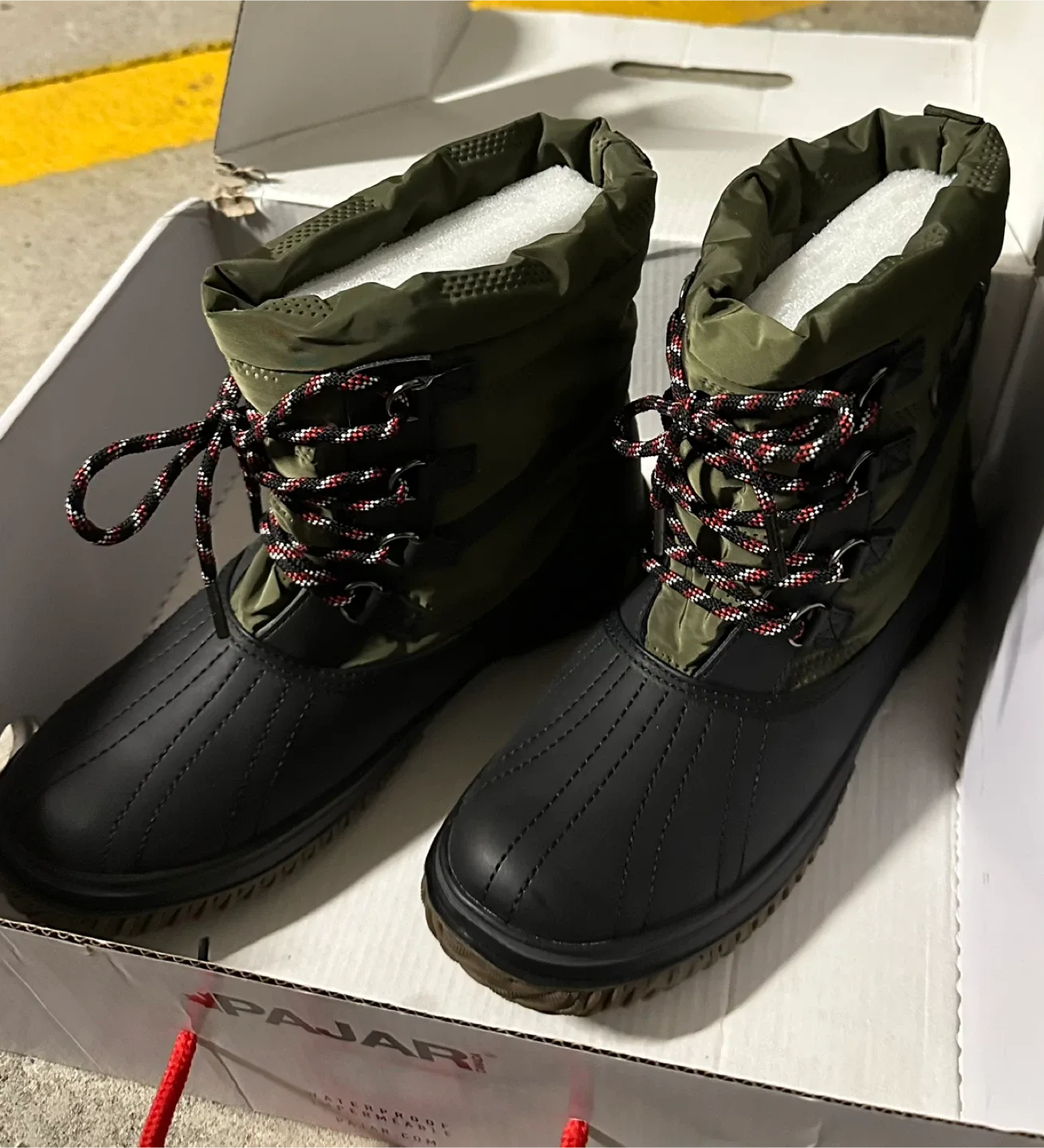 Pajar Waterproof Winter Boots Size 9 image indicator(5)