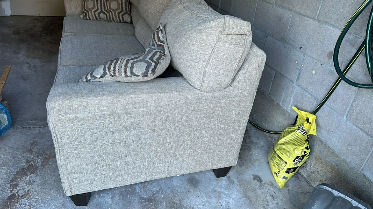 Beige Sofa Couch image indicator(4)