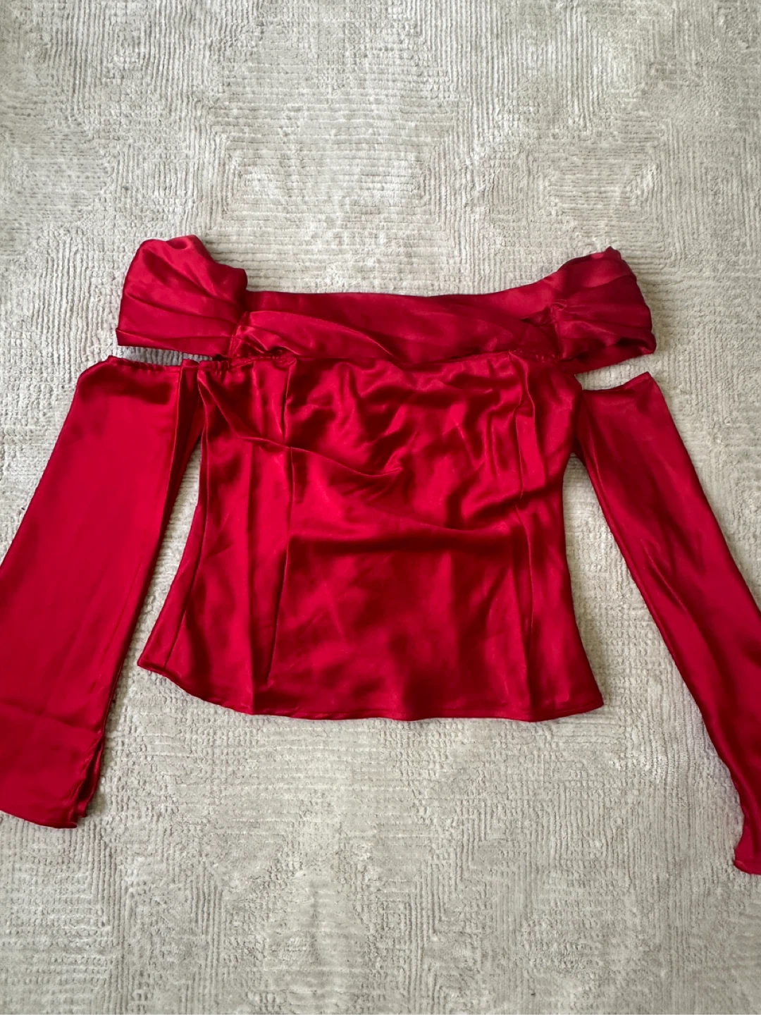 New Fashion Nova Red Satin Off-Shoulder Top - photo 2