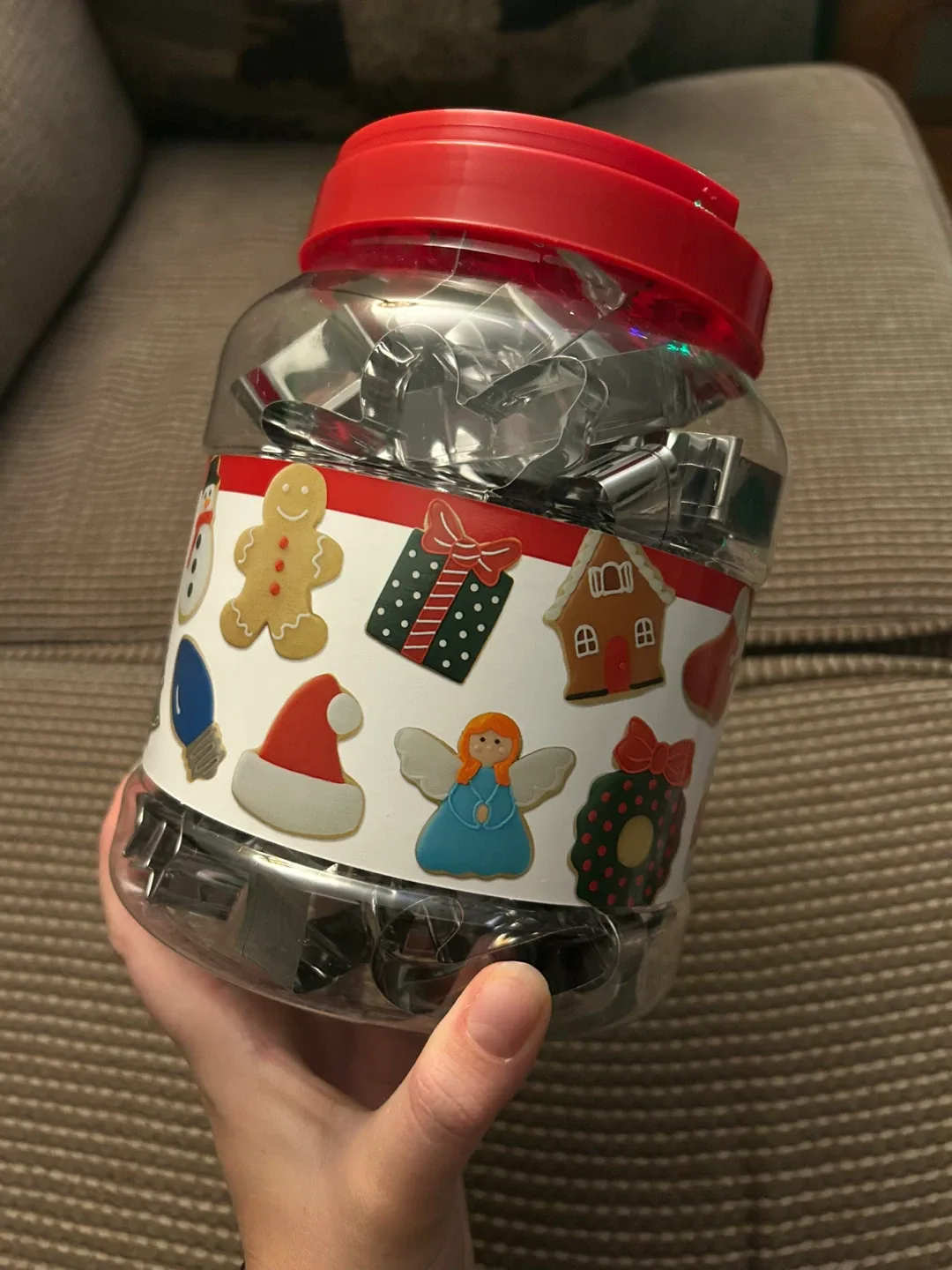 Holiday Theme Cookie Cutters - 40 Piece Set NEW image indicator(2)