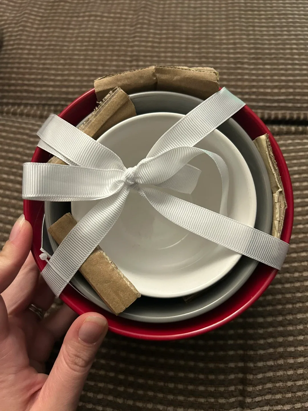 Embossed Bowl Set - Holiday Design NEW image indicator(2)