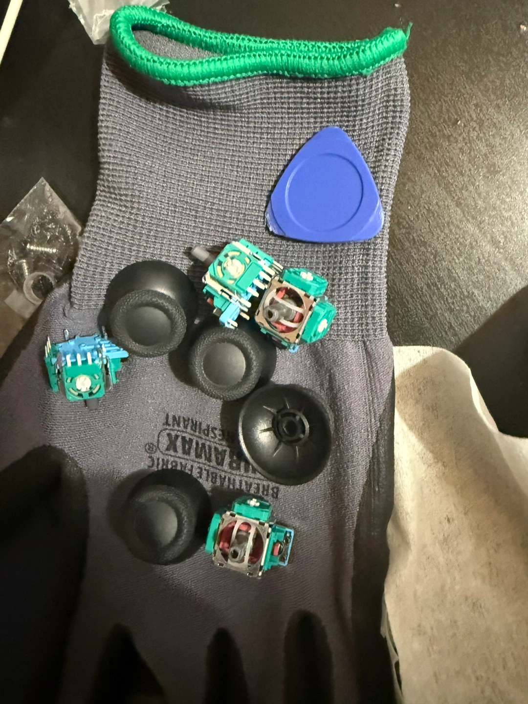 Hall-Effect Joysticks + Soldering Iron - photo 2