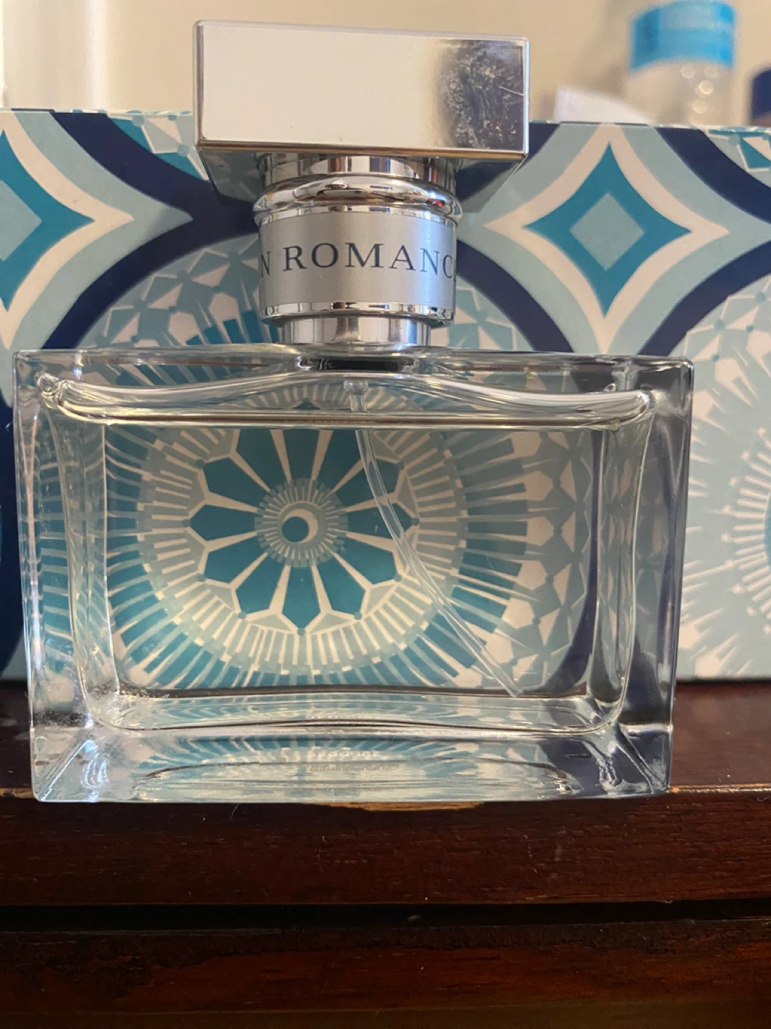 Romance perfume - photo 2