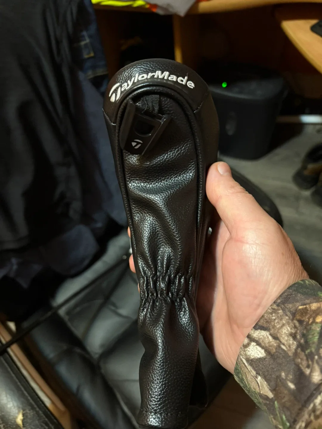 TaylorMade Rescue 3-18 Hybrid Golf Club image indicator(6)