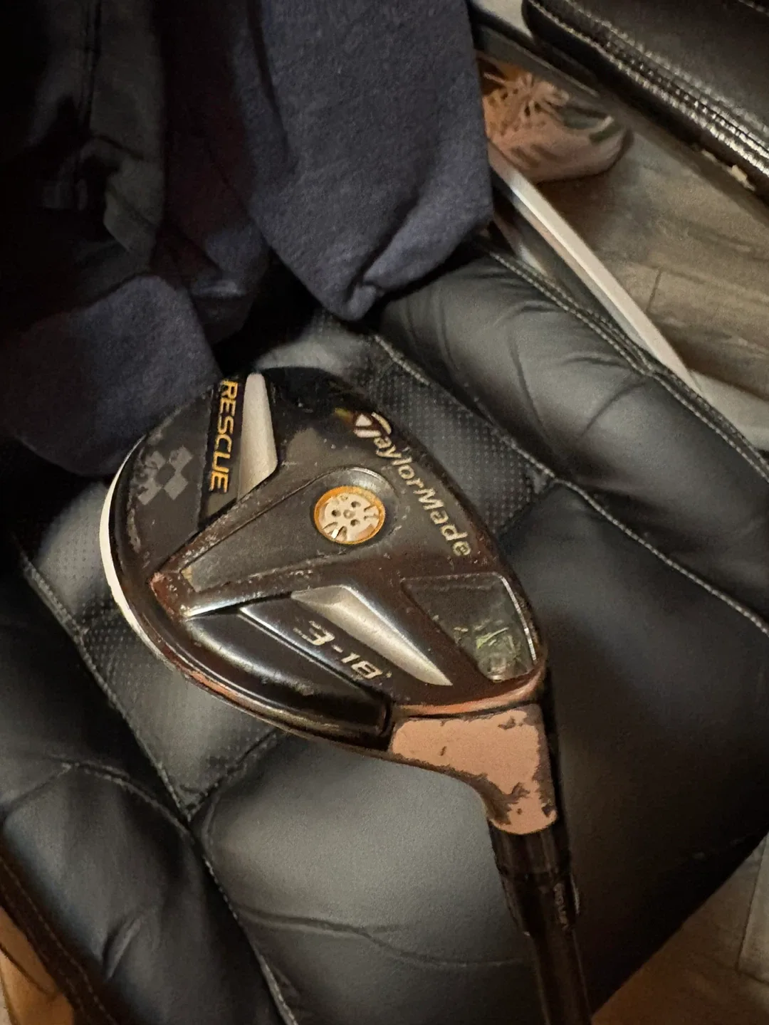 TaylorMade Rescue 3-18 Hybrid Golf Club image indicator(3)