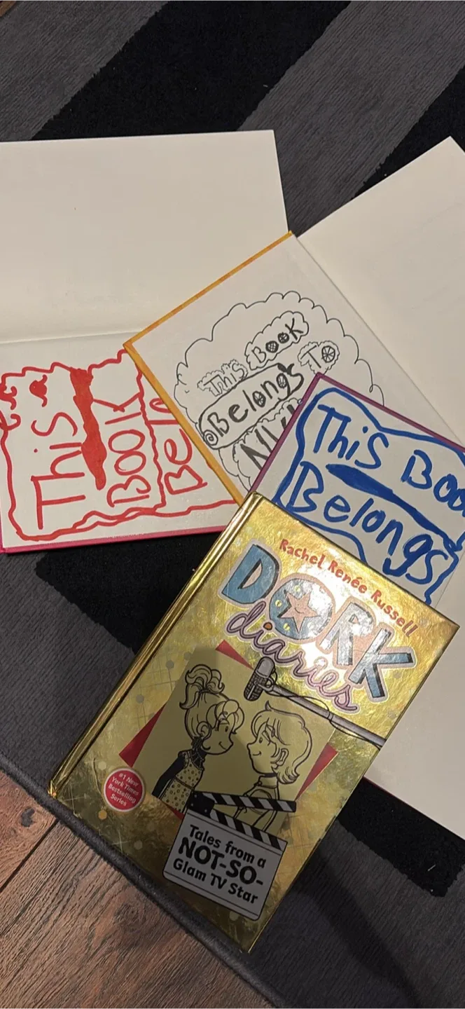 Dork Diaries Books by Rachel Renée Russell image indicator(3)
