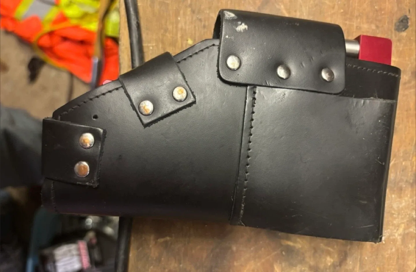 IPS Uni-Gage with Leather Case image indicator(4)