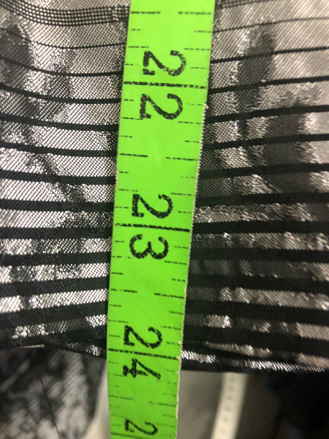 Women’s Blazer. Shiny Black,Pink,Silver. Size 10. - photo 4