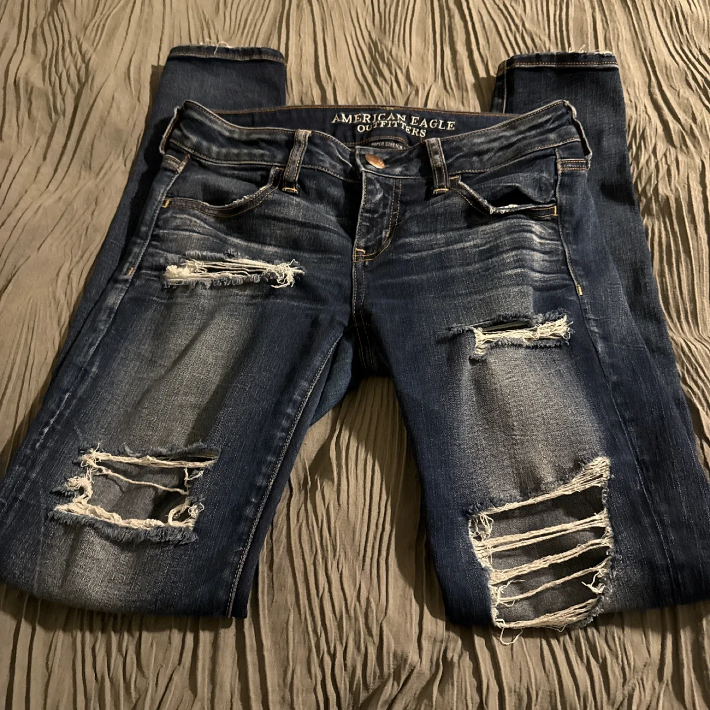 American Eagle Outfitters Super Low Jegging Size 4 image indicator(2)