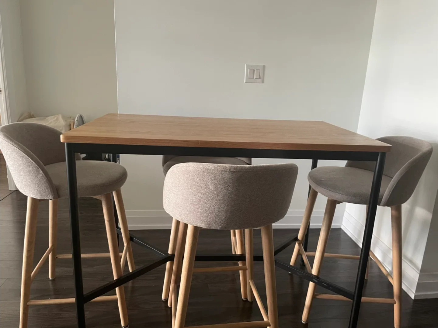 Pub Table Set with 4 Bar Stools! Great for Small Spaces! 🥕 image indicator(2)