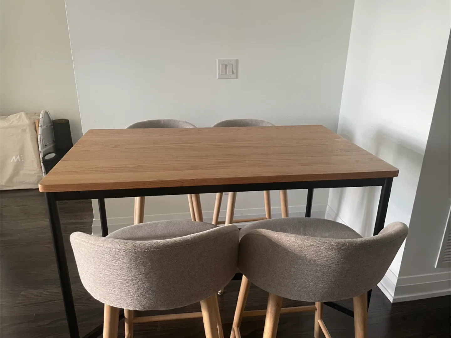 Pub Table Set with 4 Bar Stools! Great for Small Spaces! 🥕 image indicator(3)