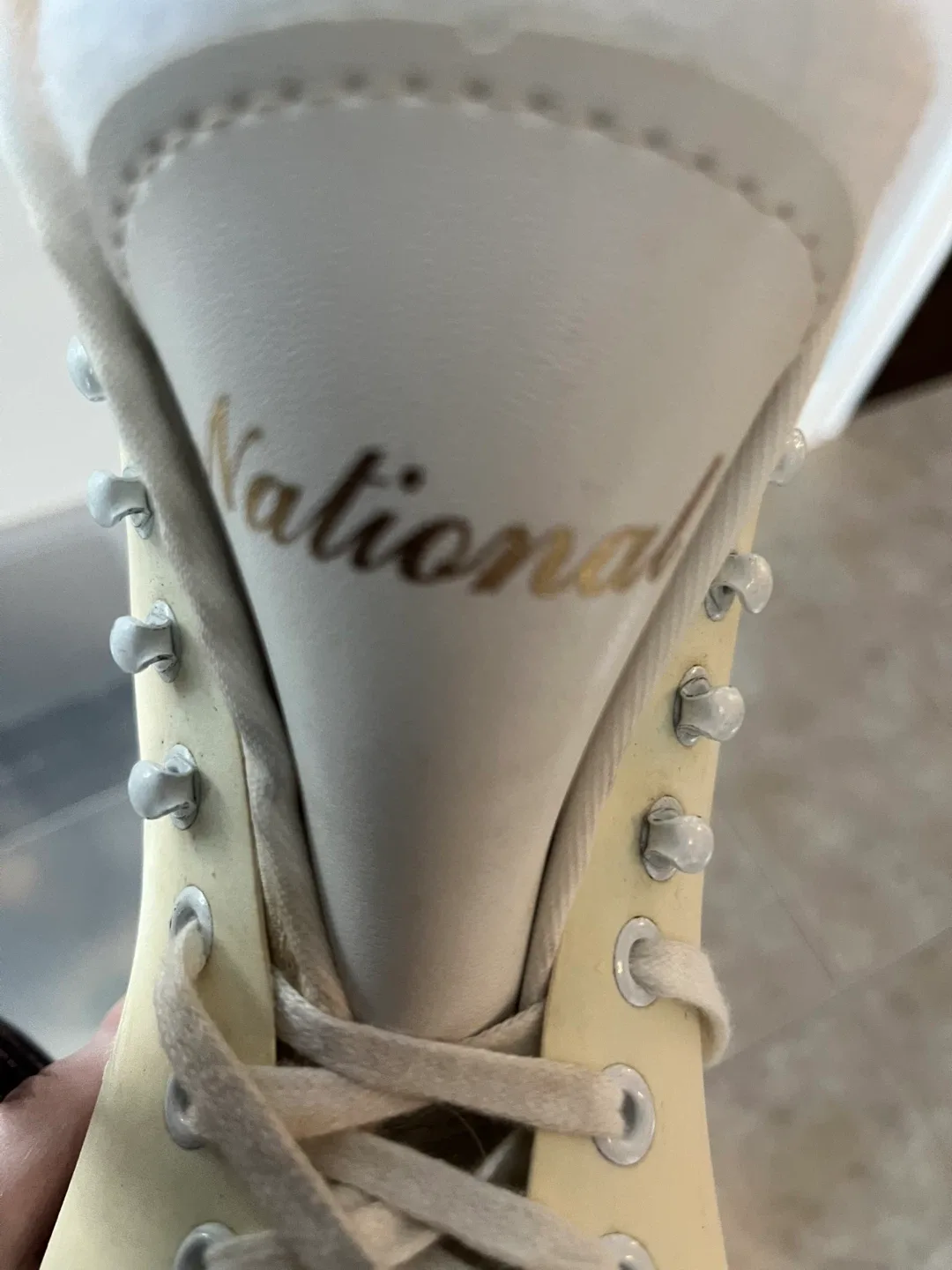 National Ice Skates - Made in Canada image indicator(5)