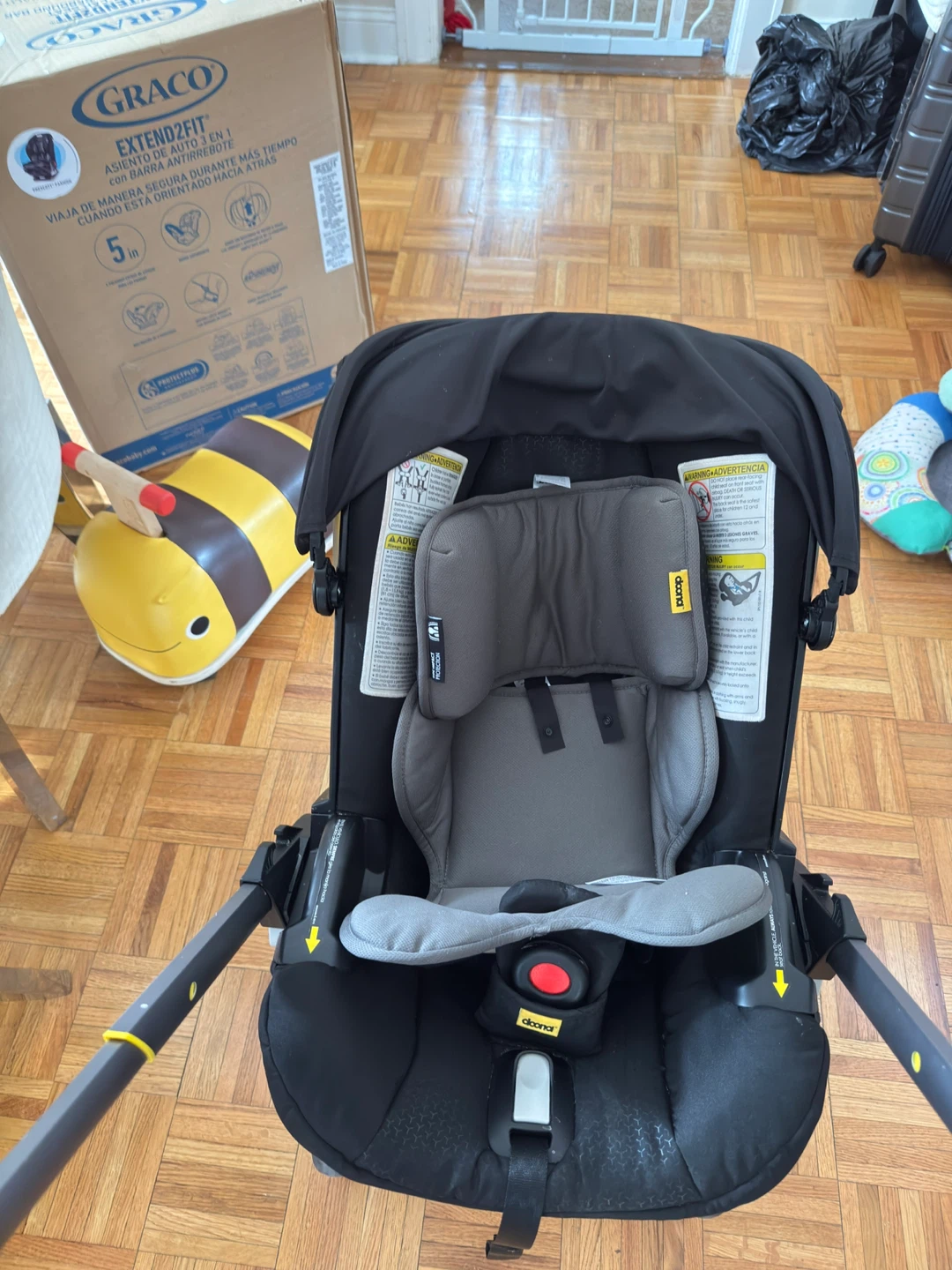 Doona Infant Car Seat Stroller - Black - photo 3