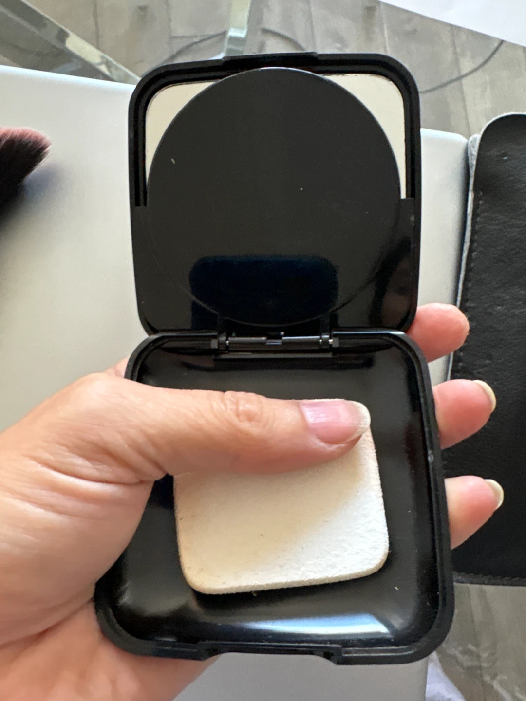 Manhattan Lasting Perfection Powder - Ivory - photo 4