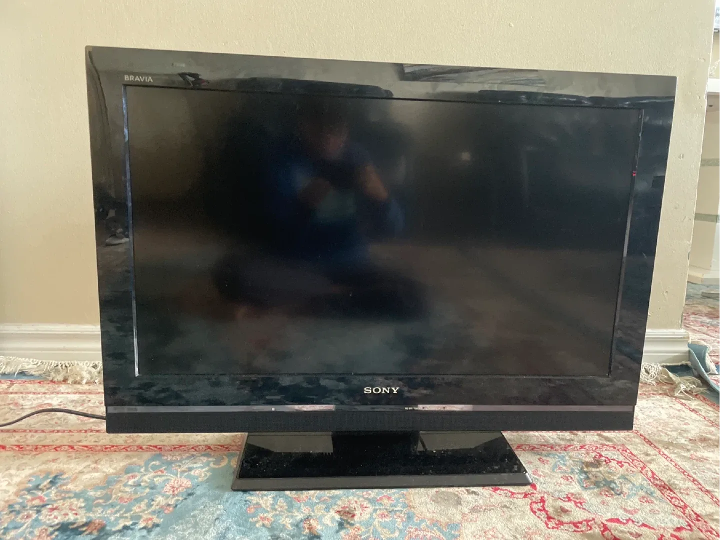 Sony BRAVIA LCD TV (WORKING) – $100 💰 image indicator(2)