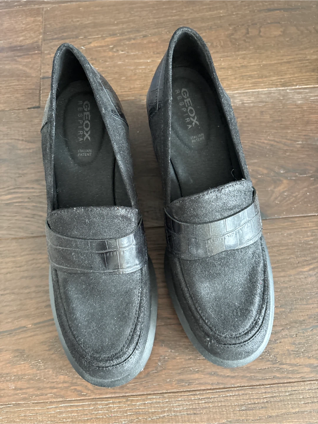 Geox Black Leather Loafers, Size 9- Brand New - photo 5