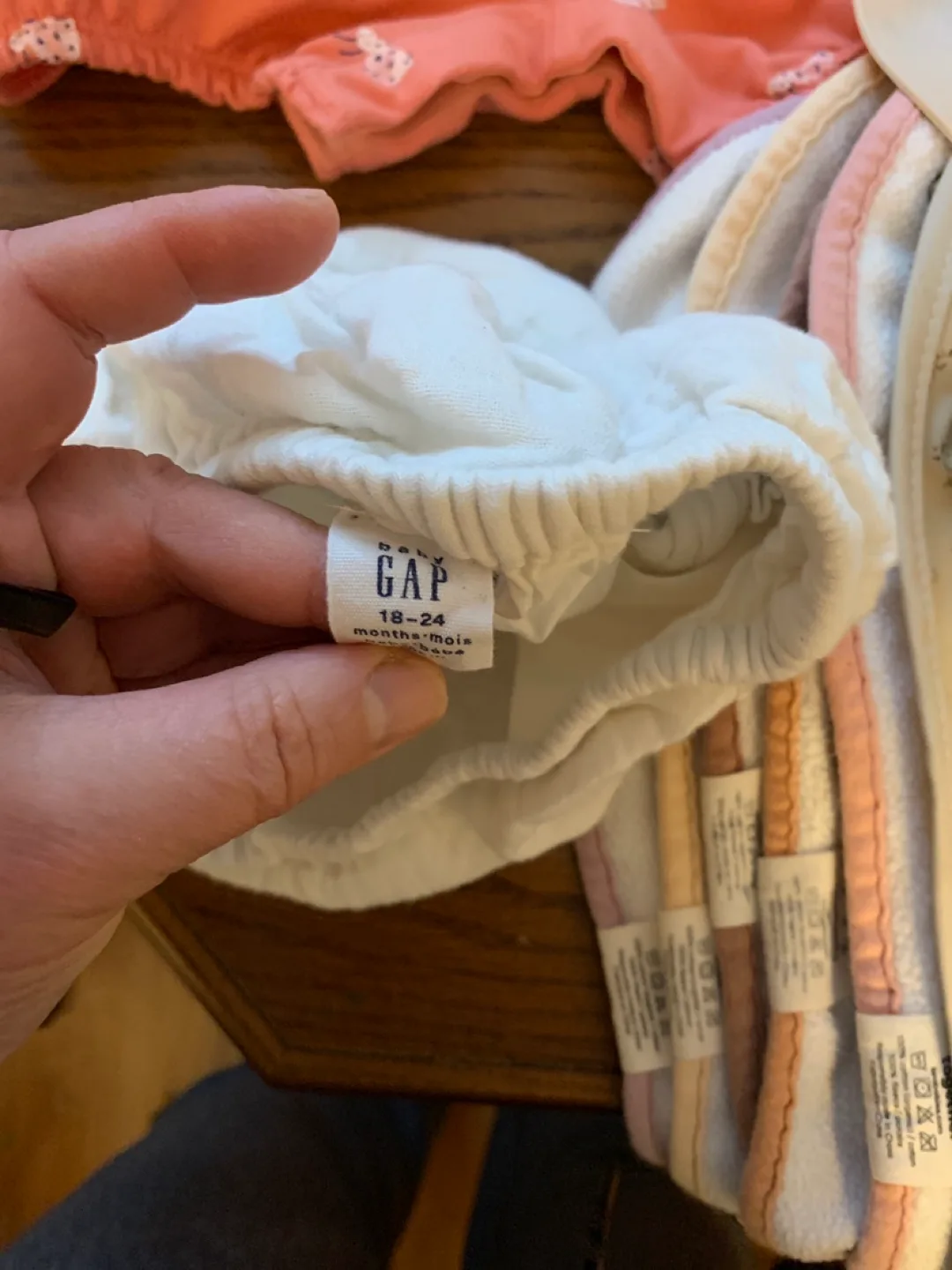 Baby Clothes Bundle - H&M, Gap, Topporters image indicator(4)