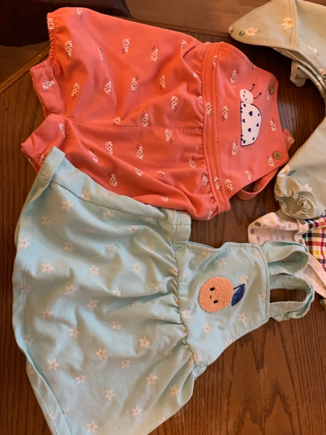 Baby Clothes Bundle - H&M, Gap, Topporters image indicator(5)
