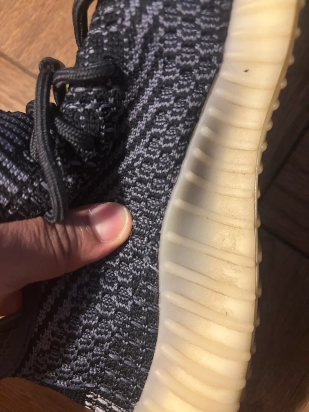 Adidas Yeezy Boost 350 V2 Carbon US 6.5