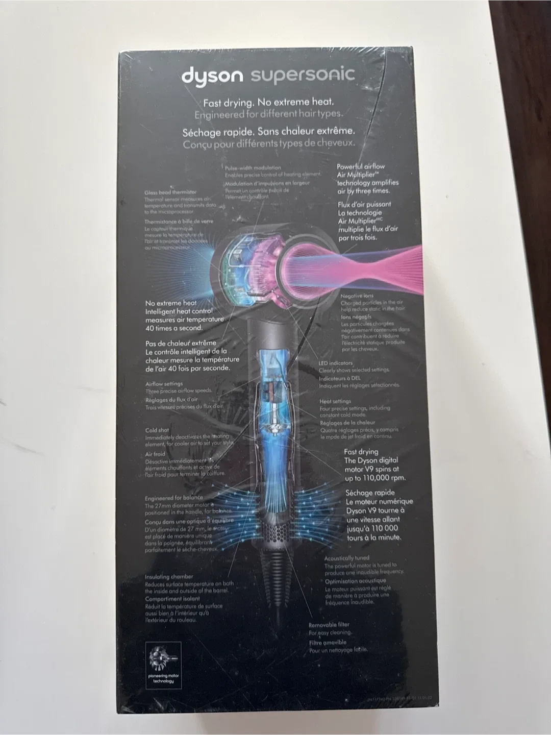 Dyson Supersonic Hair Dryer - Brand New! image indicator(3)